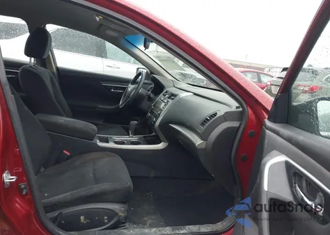 2014 Nissan Altima 2.5 S z USA, uszkodzony, nr VIN 1N4AL3AP1EN244006